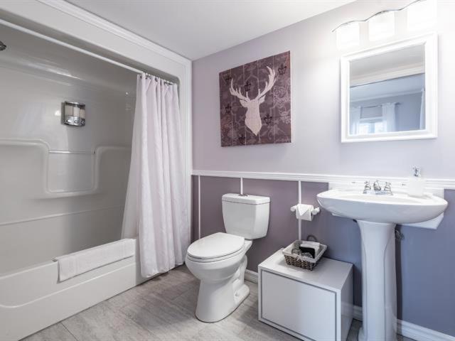 Wildberry Inn Mont-Tremblant Exterior photo